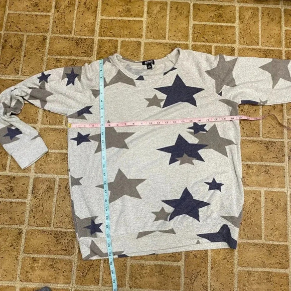 Buffalo David Bitten Ultra Soft Star Top - Picture 12 of 12